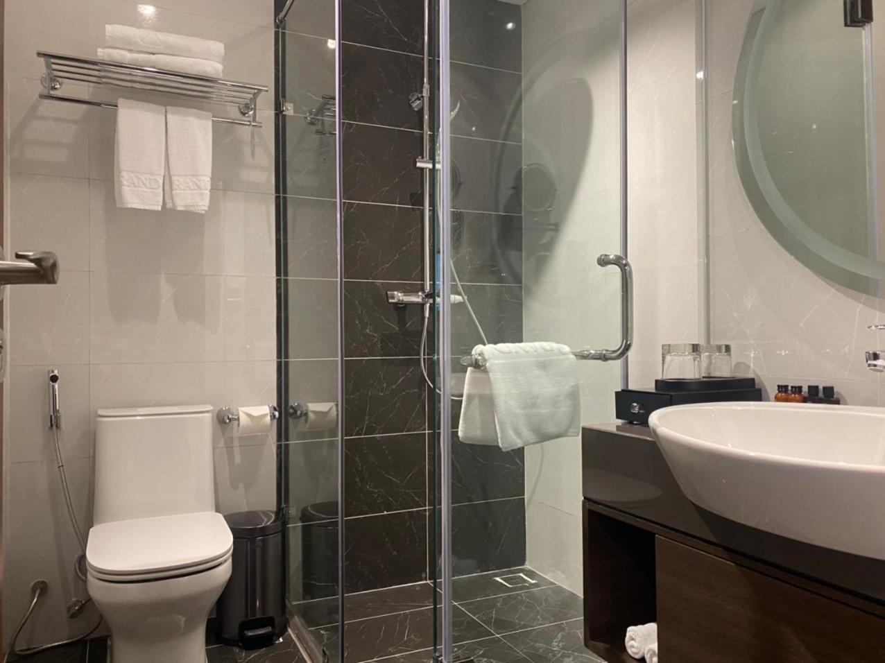 Grand K Hotel Suites Hanoi Exteriör bild
